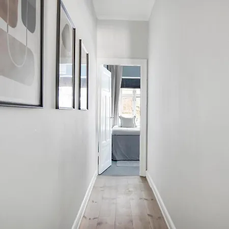 Sanders Promenade - Inviting Two-bedroom With Water View *